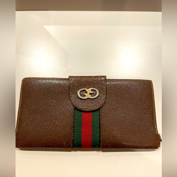 Vintage Gucci, brown leather wallet with signature, red and green stitching - Picture 1 of 11